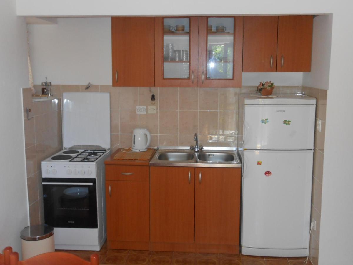 Apartment Groundfloor Jelsa  Zewnętrze zdjęcie